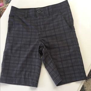 Valor hybrid boys shorts